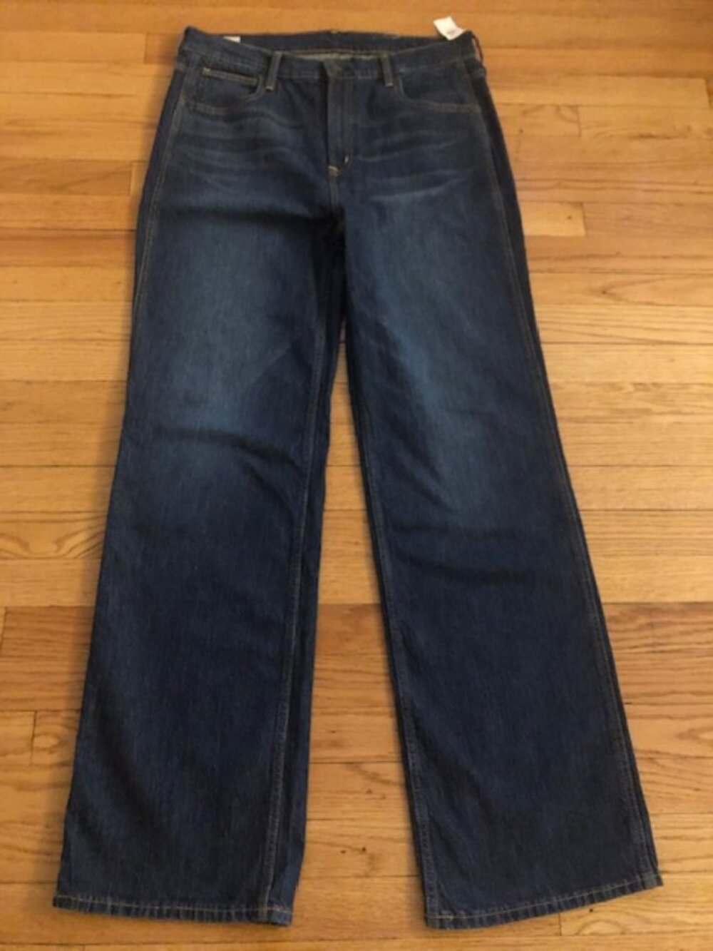 Gap High Rise 70s Vintage Flare Jeans Women’s 32 /14 T Light Wash Wide Leg